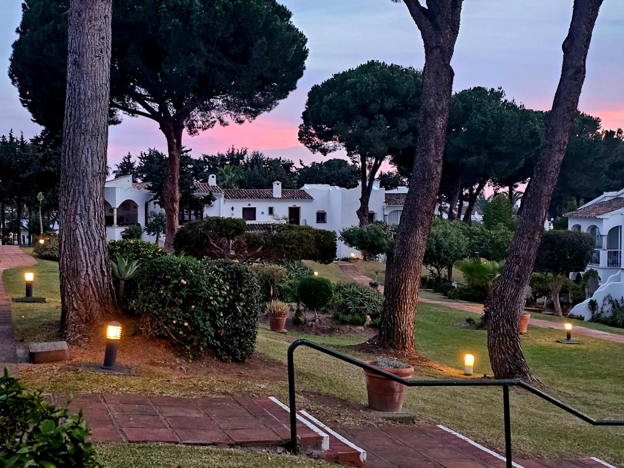 Casa El Paraiso Marbella เอสเตโปนา ภายนอก รูปภาพ